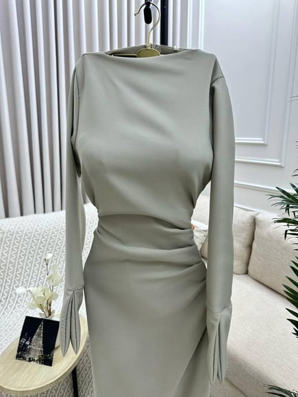 فستان ناعم مناسب للعيد