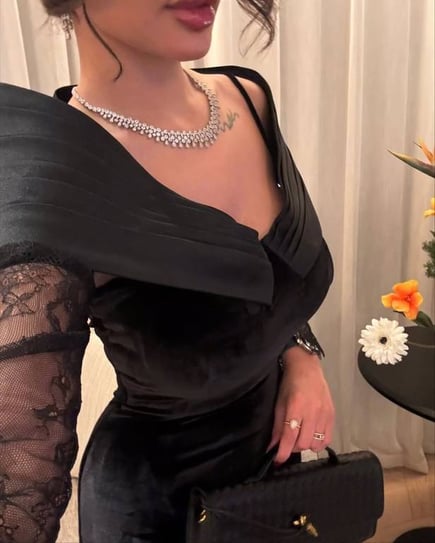 فستان سهرة شتوي اسود