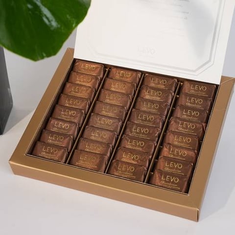 Levo chocolate - covered chocolate box 