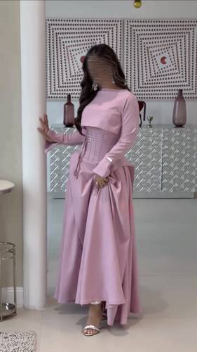 فستان ناعم انيق 