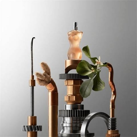 عطر كلاسيكو من جين بول جولتير للنساء - او دي تواليت