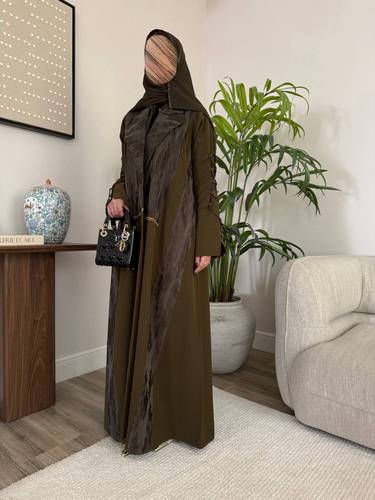 عباية سيراميك بتدخيلات جاكار