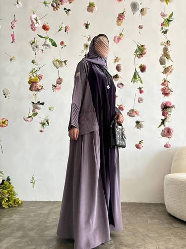 عباية كريب مغسول مع مخمل ب جيبوب مميزه