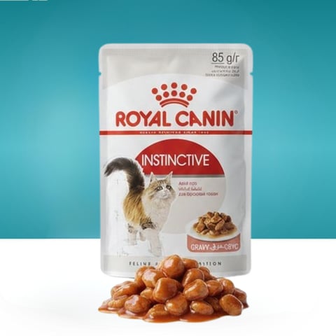 Royal Canin Instinctive Pouches in gravy Adult Cat Food 85g
