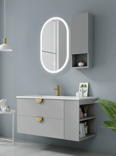 Washbasin with smart mirror
