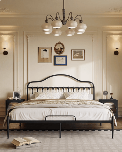 سرير بتصميم عصري