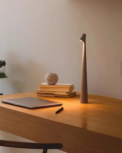 Modern touch-controlled table lamp (delivered within 3 working days in Riyadh)