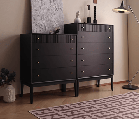 Arts chest of drawers