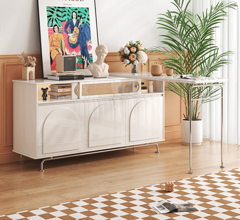 Pull-out wardrobe
