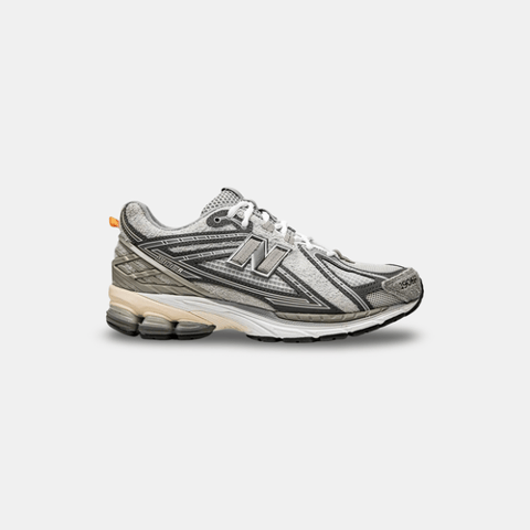 Newbalance 1906R x Invincible “Grey Swan”