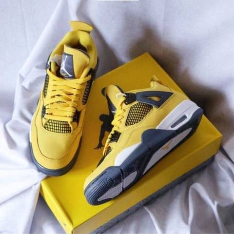 JORDAN 4 | Retro Lightning PR