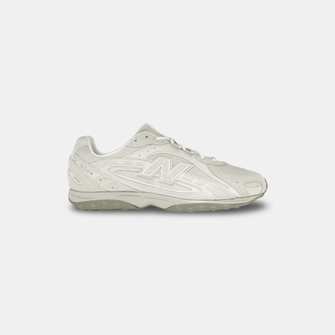 NEW BALANCE 204L Cream