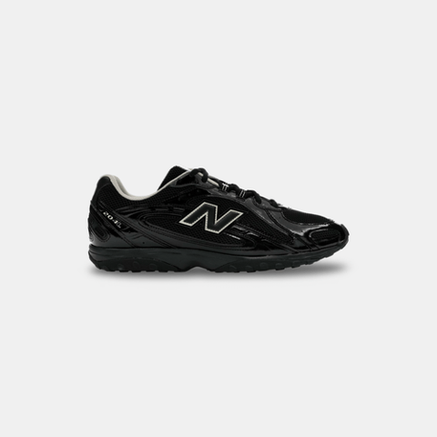 NEW BALANCE 204L Black