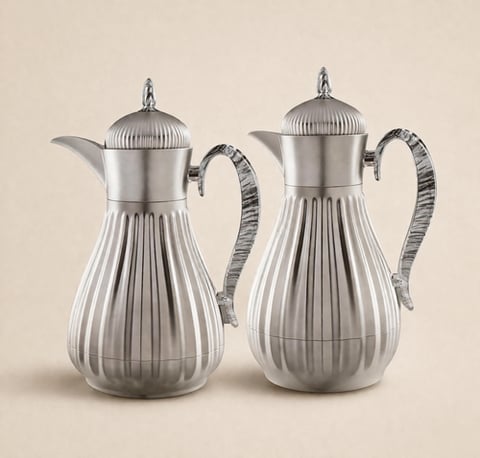 طقم ترامس جنى فضى مطفى مع مقبض اكريلك سموك زجاج من الداخل 1L+0.7L 