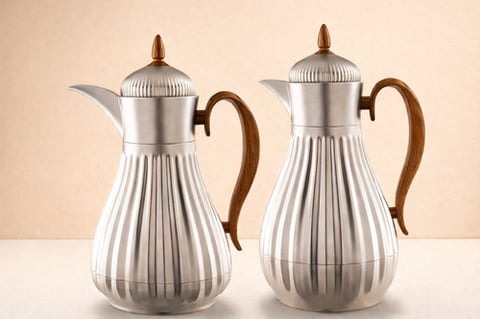 طقم ترامس جنى فضى مطفى بمقبض خشبي زجاج من الداخل 1L+0.7L
