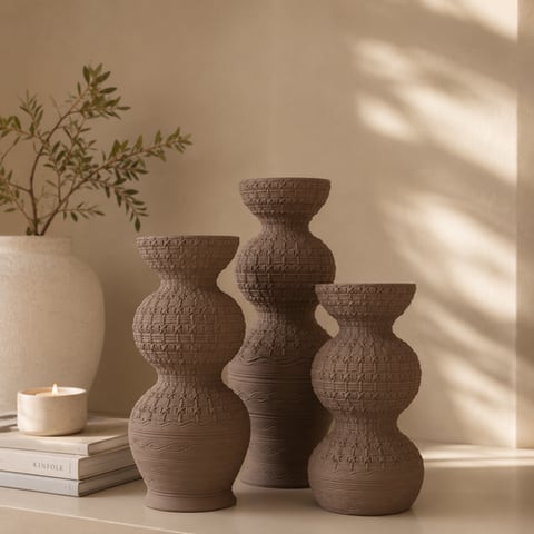 طقم شمعدانات ديكور ثلاثي بتصميم فني عصري – 3 قطع