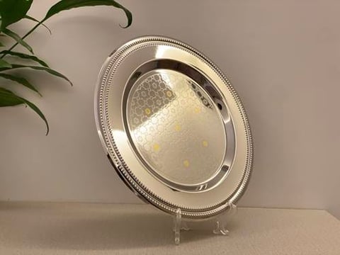 صينيه تقديم استيل بنقشه مع ذهبي قطر30سم