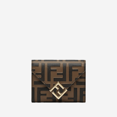Fendi Small Wallet Calf Leather (Pre-Order Within 14 Days)