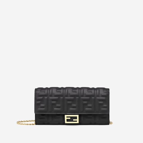 Fendi Baguette Continental Wallet With Chain (Pre-Order Within 14 Days)