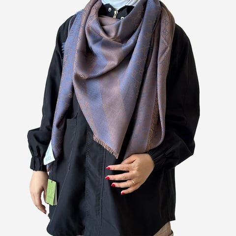 Gucci scarf women Square