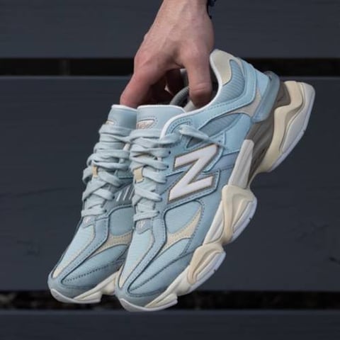 NEW BALANCE 9060