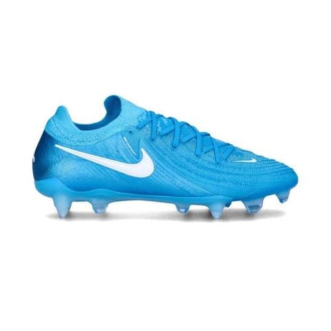 Nike phantom 