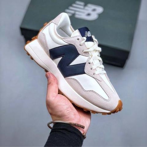 NEW BALANCE 327