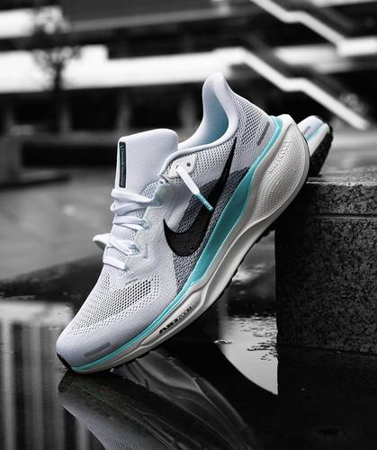 NIKE air zoom