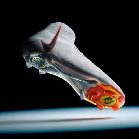 Nike Phantom