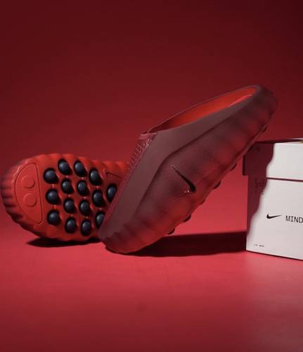Nike mind 001