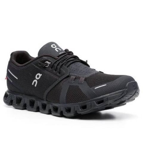  ON SHOES 