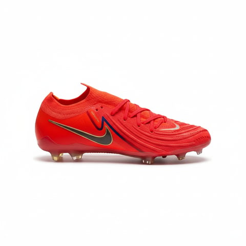 Nike phantom 