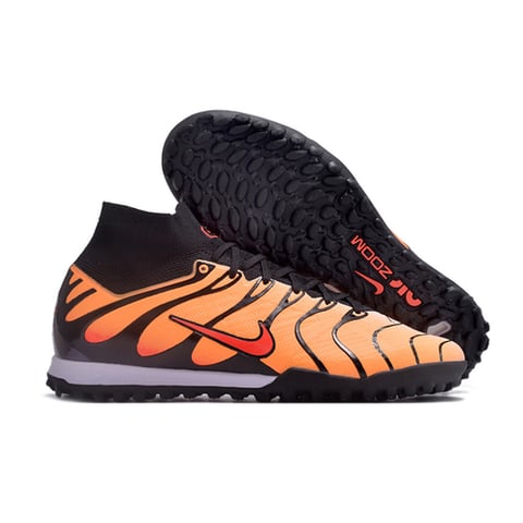 Nike / خاص بالعشب الصناعي