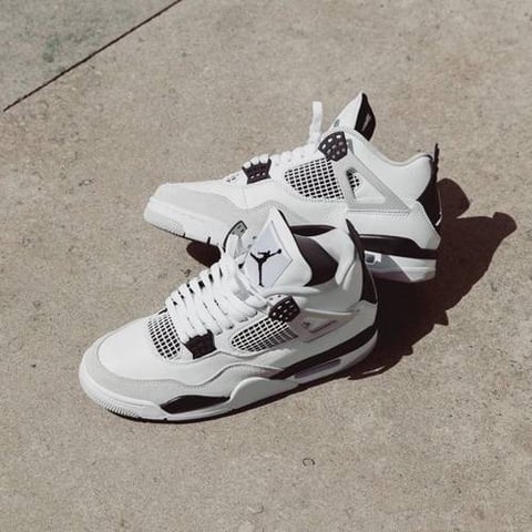 jordan 4