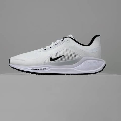 NIKE AIR ZOOM