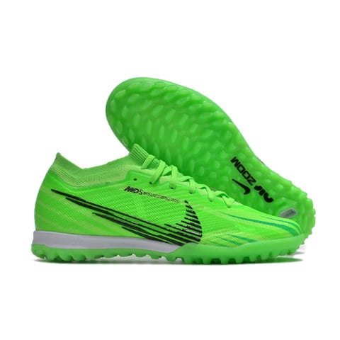  Nike  / خاص بالعشب الصناعي