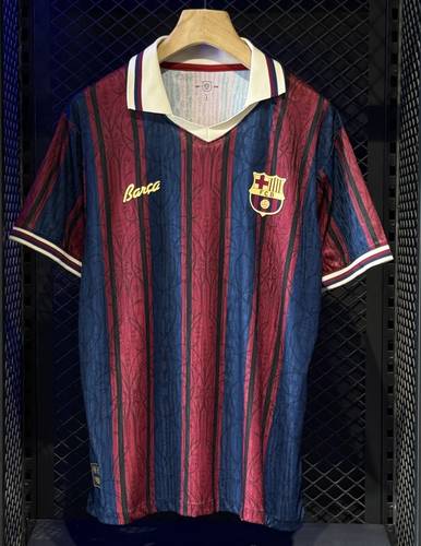 برشلونه تصميم كلاسيك- 2026