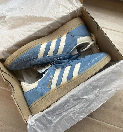 ADIDAS SPEZIAL