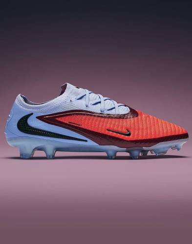 Nike phantom 