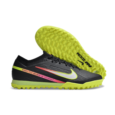 Nike / خاص بالعشب الصناعي