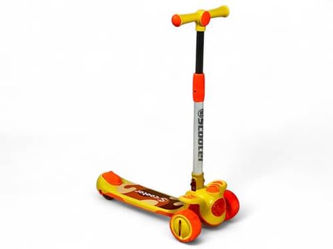 Balance scooter with attractive colors and prints – unique manual scooter for kids