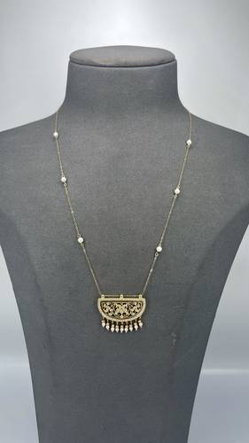 عقد الؤلؤ ذهب عيار 18k