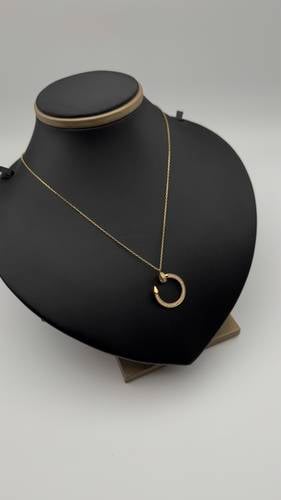 عقد مسمار الكارتير عيار 18K