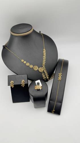 طقم ناعم عيار 21k