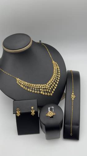 طقم ناعم عيار 21k