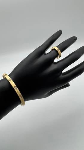 اسوره وخاتم روبيرتو كوين عيار 18k