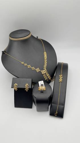طقم ناعم عيار 21k