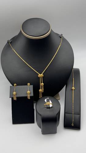 طقم ناعم ذهب صافي عيار 21k