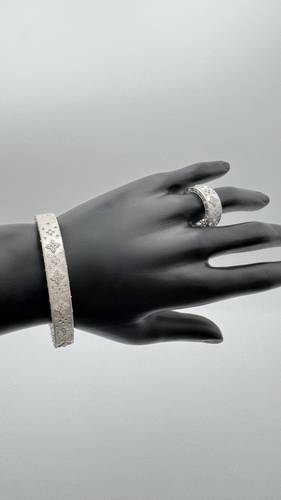 اسوره وخاتم روبيرتو كوين عيار 18k