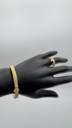 اسوره وخاتم روبيرتو كوين عيار 18k